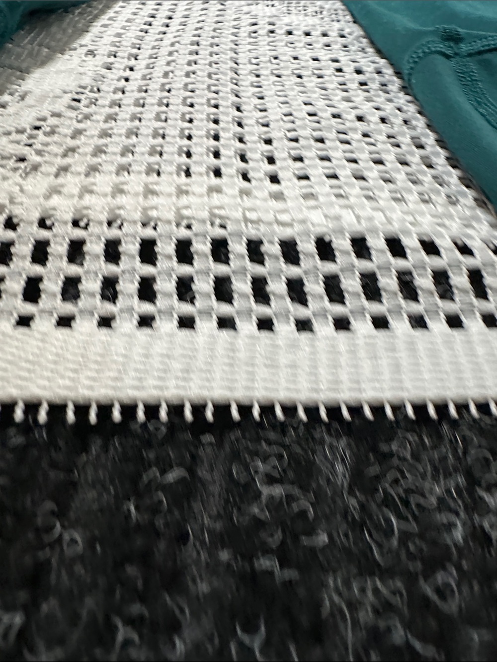 Vuori Daily Pocket Leggings - Picture 7 of 9